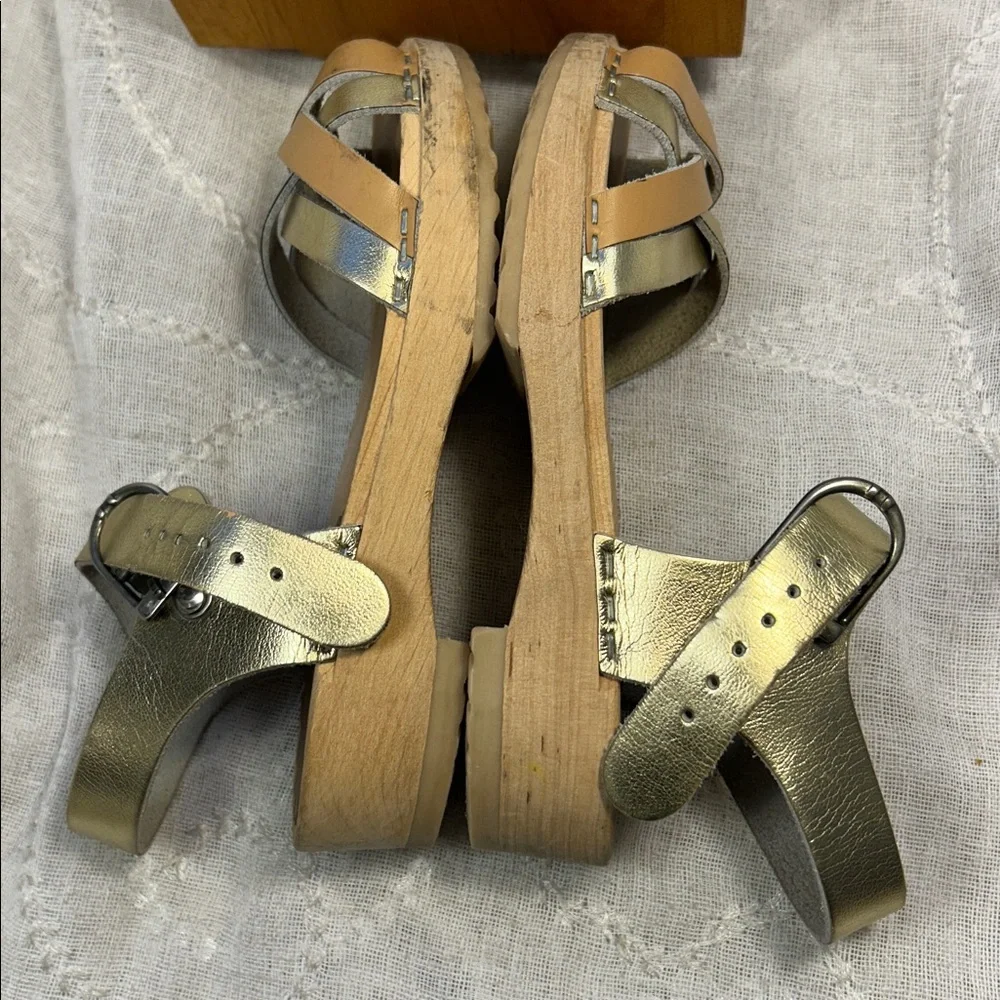 Hanna Andersson leather sandal clog